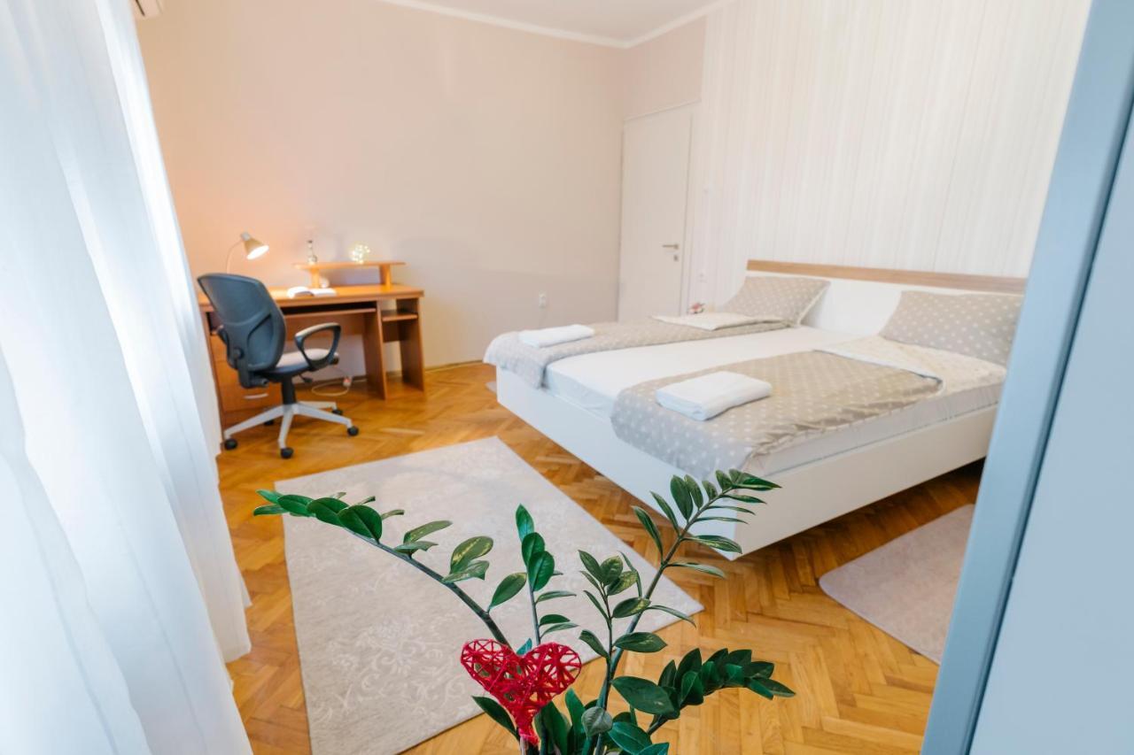 Nis Downtown Residence Eksteriør bilde